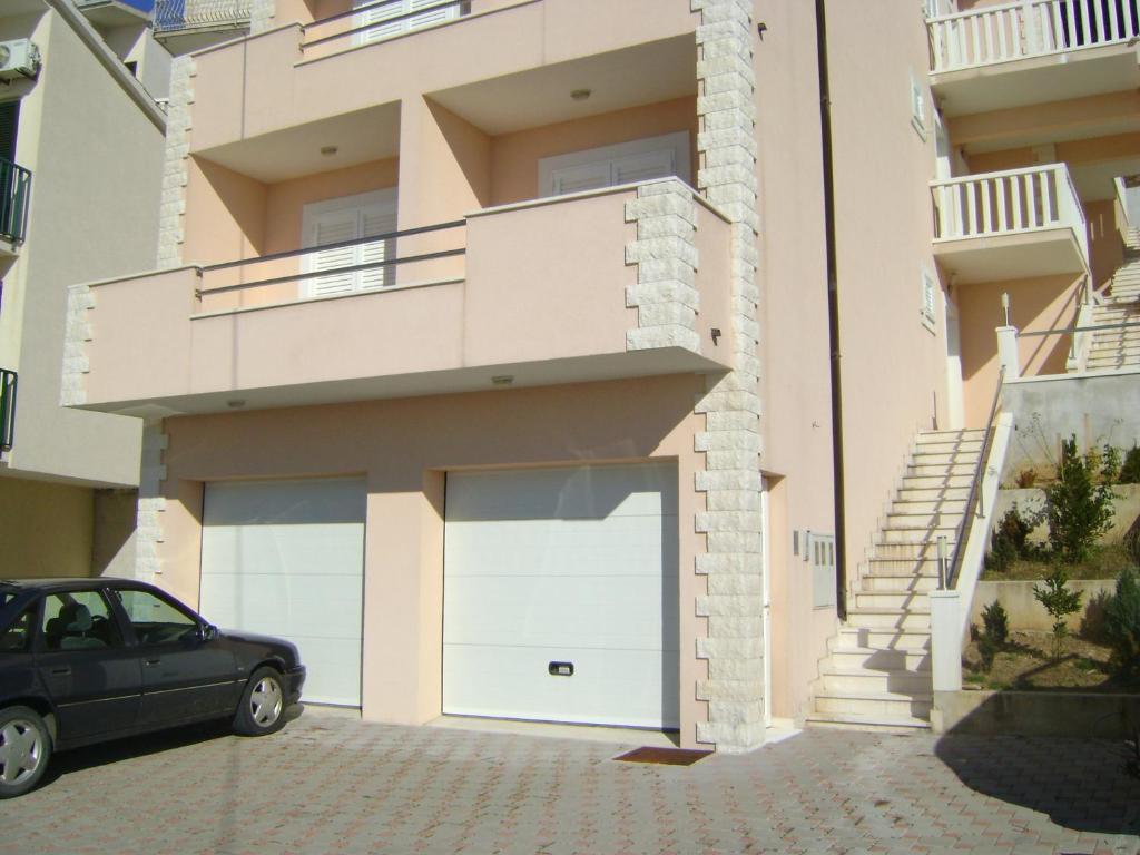 Apartments Maras ミミツェ エクステリア 写真